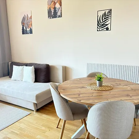 Haus Auerhahn Апартаменты